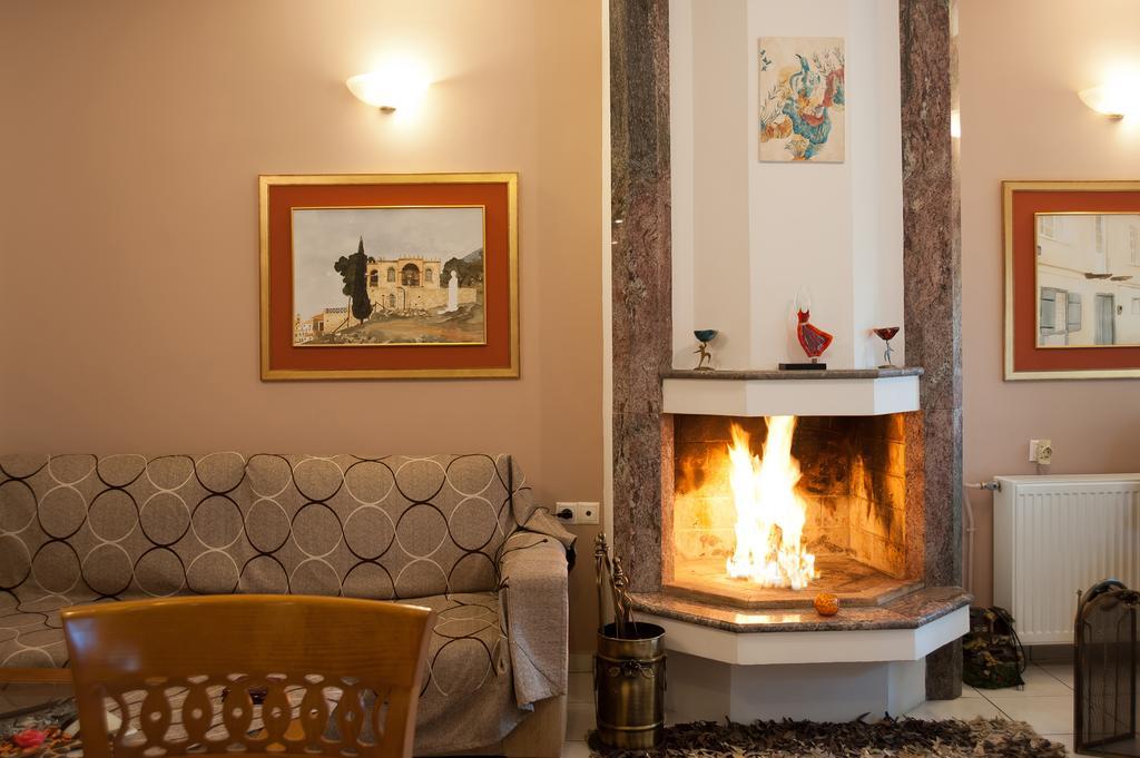 Pitho Hotel Delphi Luaran gambar